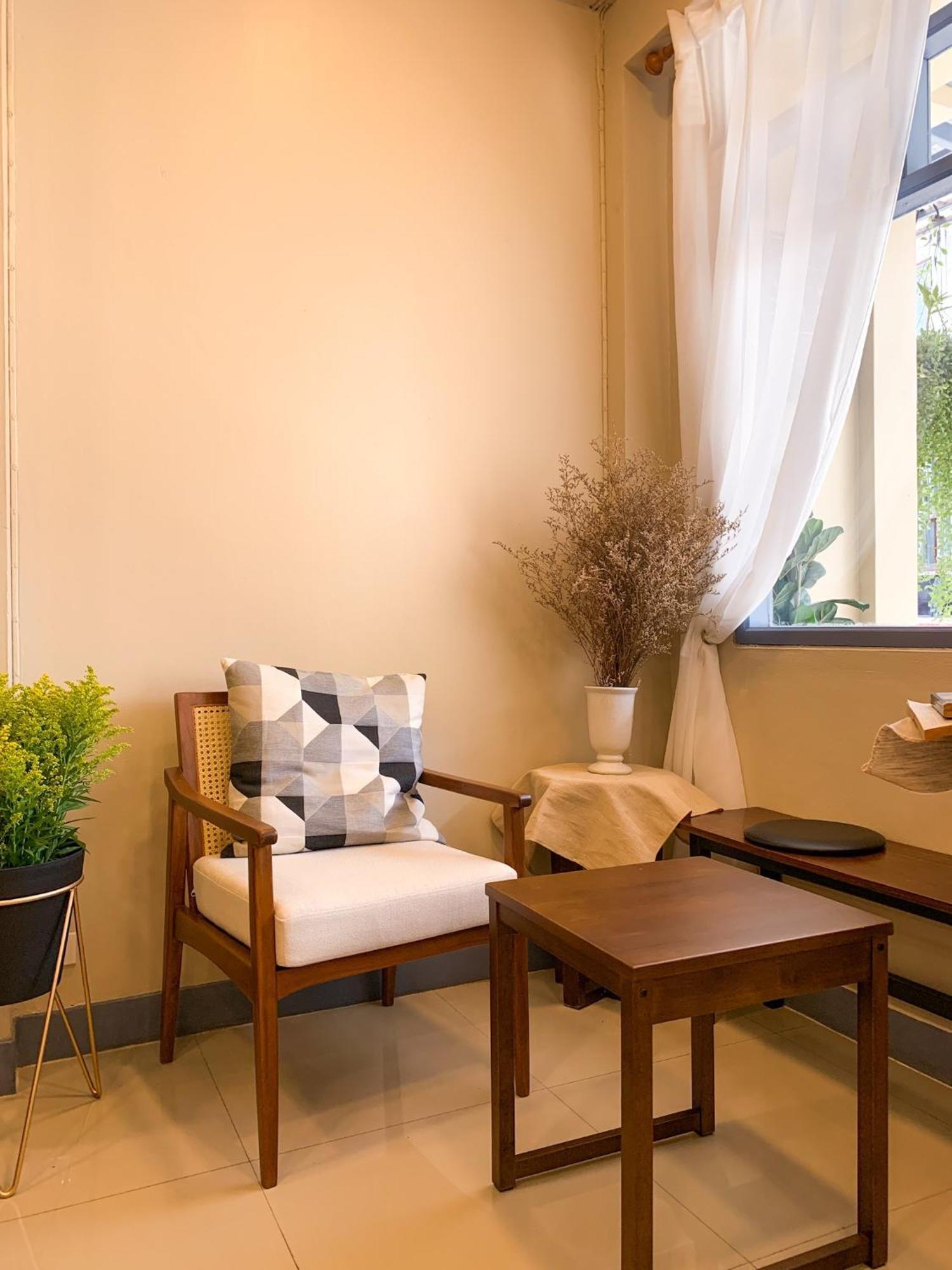 בנגקוק Achcha Hotel - Itsaraphap Mrt Station - Wat Arun מראה חיצוני תמונה